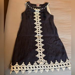 Lilly Pulitzer Sz 4 Shift Dress